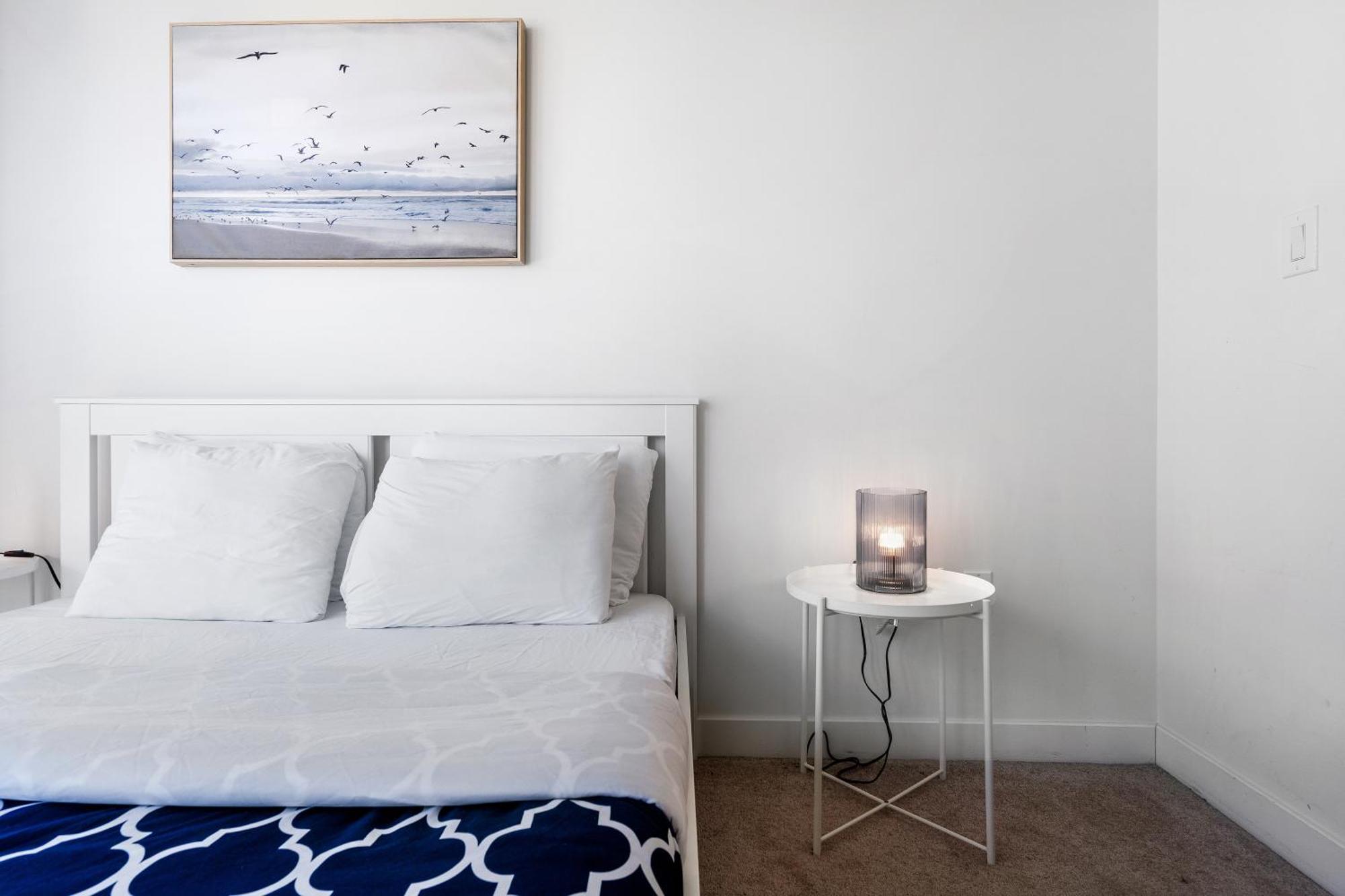 Exquisite Condos By Cn Tower With Parking トロント エクステリア 写真