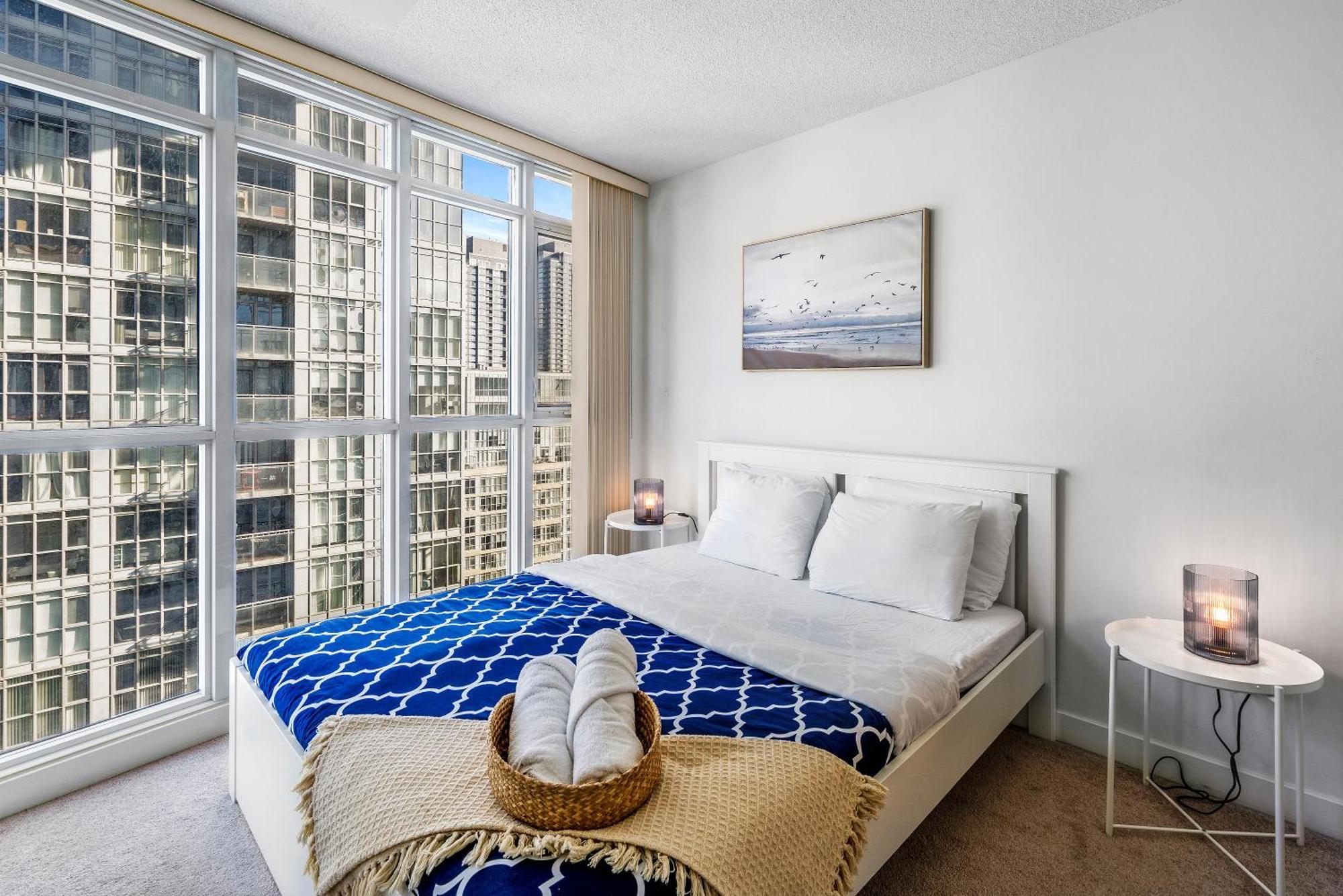 Exquisite Condos By Cn Tower With Parking トロント エクステリア 写真